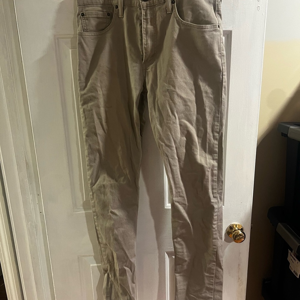 Levi's Beige Jeans